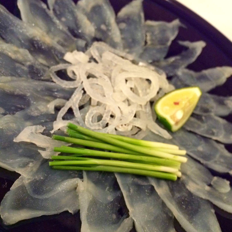 ふく薄造り(春帆楼 下関本店 （しゅんぱんろう）)