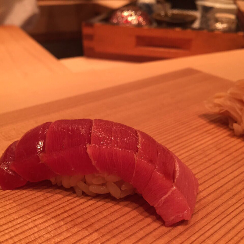 中トロの握り(鮨 太一)