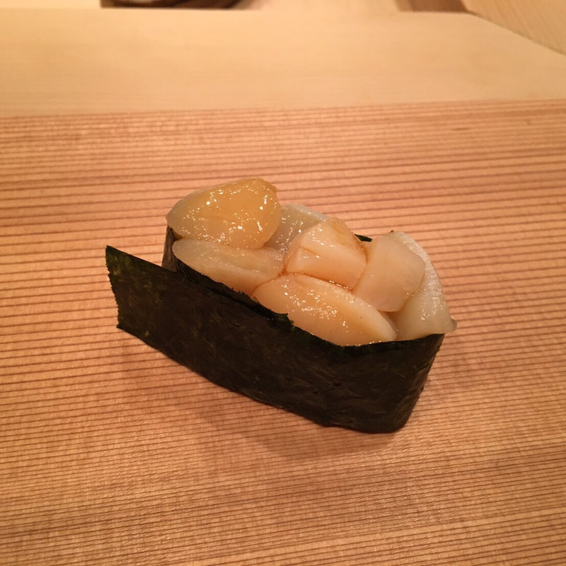 帆立の軍艦(鮨 太一)