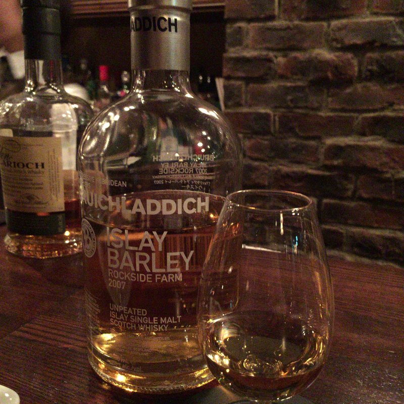 ブリックラディック･アイレイバレイ(Bar Sekirei)