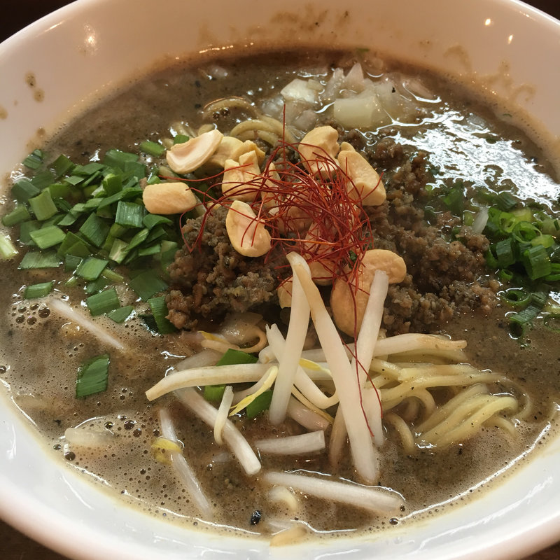 黒胡麻坦々麺(麺でつながる縁 大阪縁乃助商店)