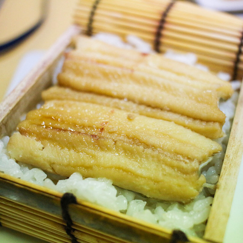 穴子の飯蒸し