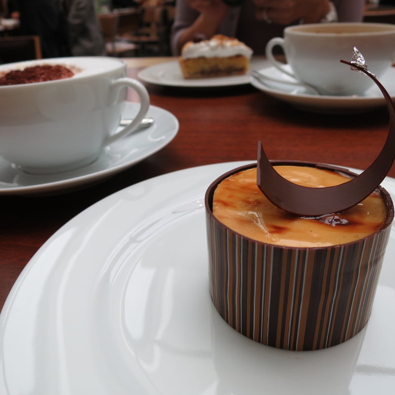 洋梨とキャラメルのガトー(フィオレンティーナ （Fiorentina）)