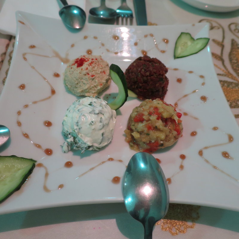 前菜盛り合わせ4種(KONYA （コンヤ）)