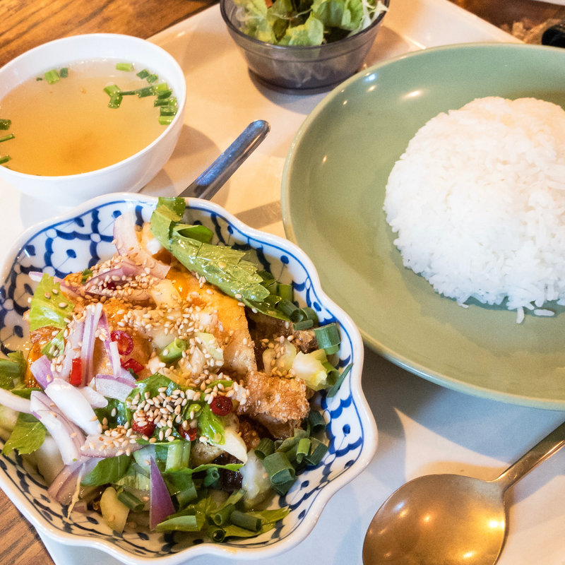 ランチA(カフィアライム)