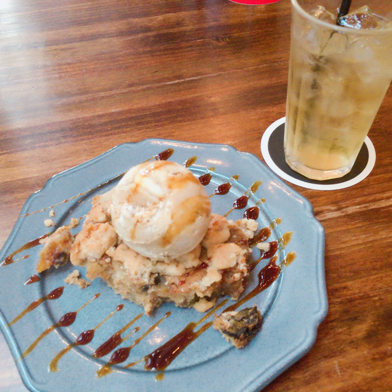 アップルクランブルケーキ(アイビアー・ルサンパーム 二子玉川ライズ)