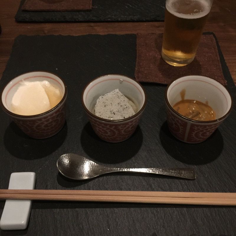 お通しのお豆腐(麻布美の)