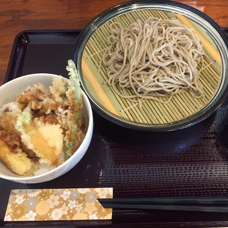 二八蕎麦 ランチセット野菜天丼付き(石臼挽 手打ち蕎麦 えび家)
