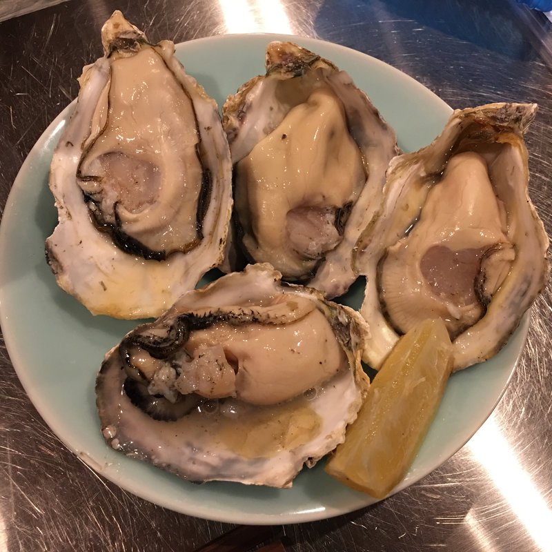 焼き牡蠣(三原豆腐店)