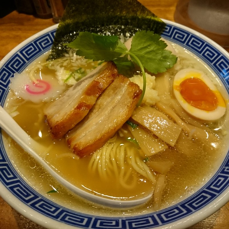 煮干し塩そば 並盛 ＋ 味玉 ＋ ニンニク(めいげんそ)