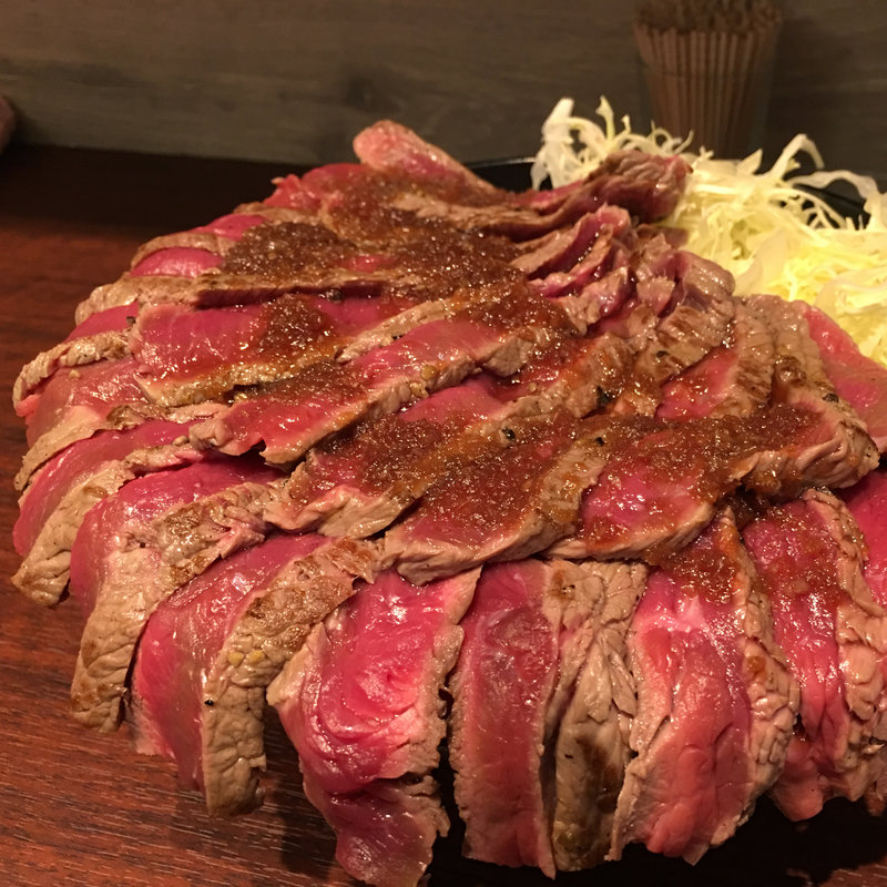 やわらかランプステーキ丼 メガ(THE肉丼の店)