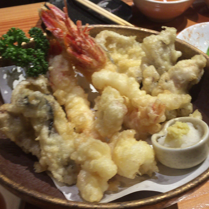 豪華 海の幸の天ぷら盛り合わせ(心粋 )