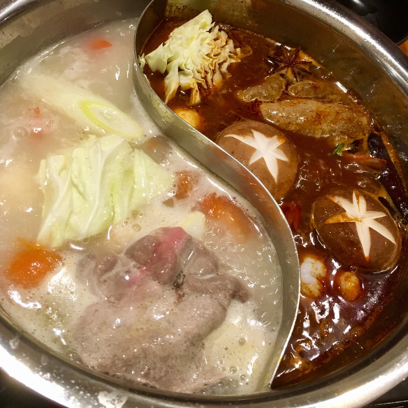 四川の火鍋(GRILL KING （グリルキング）)