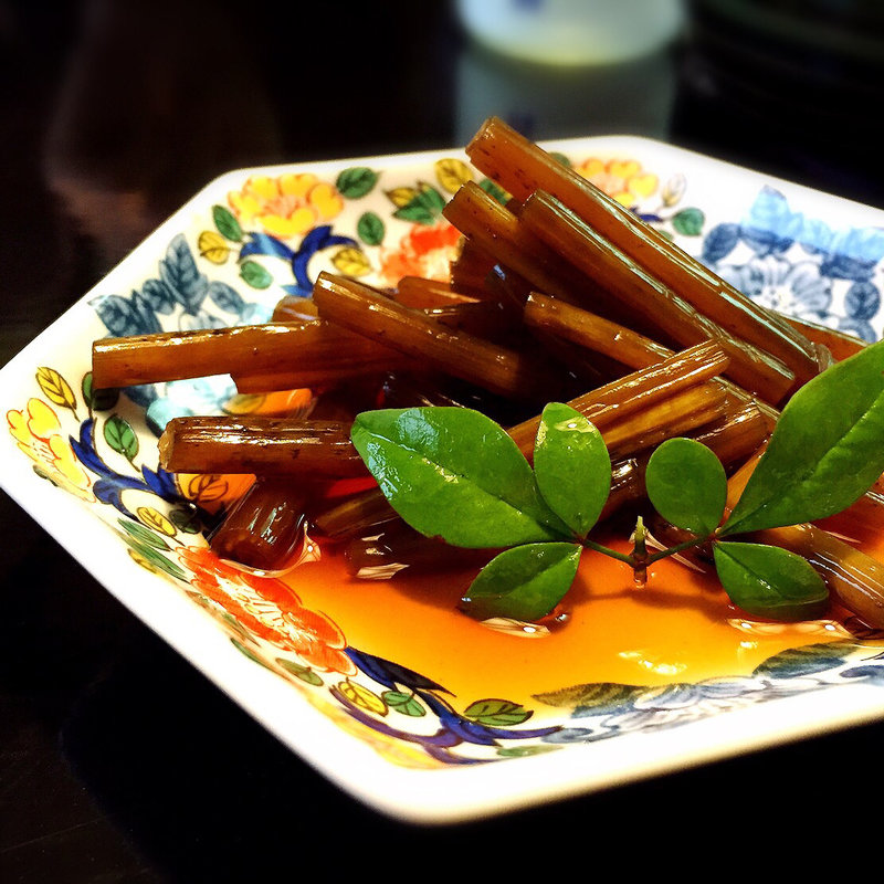 茎わさび酢(はつ花 新館)
