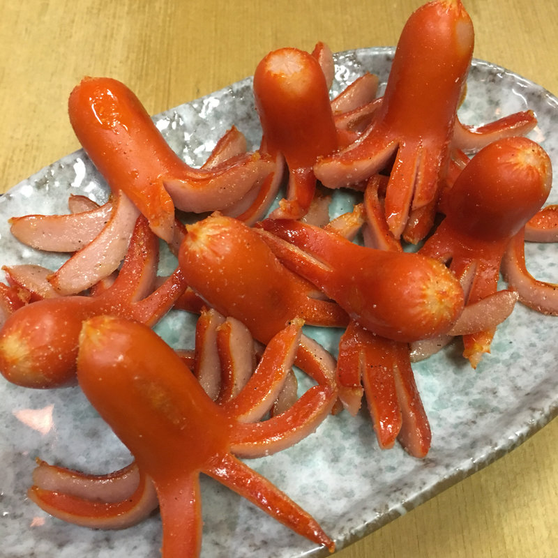 タコさんウインナー(へそまがり )