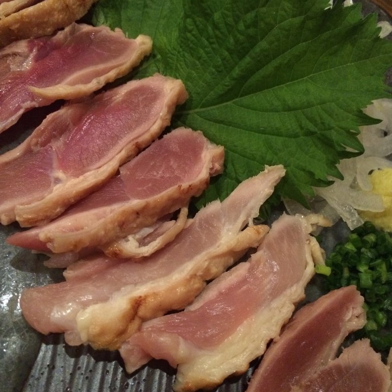 地鶏のたたき (やきとり翔群)