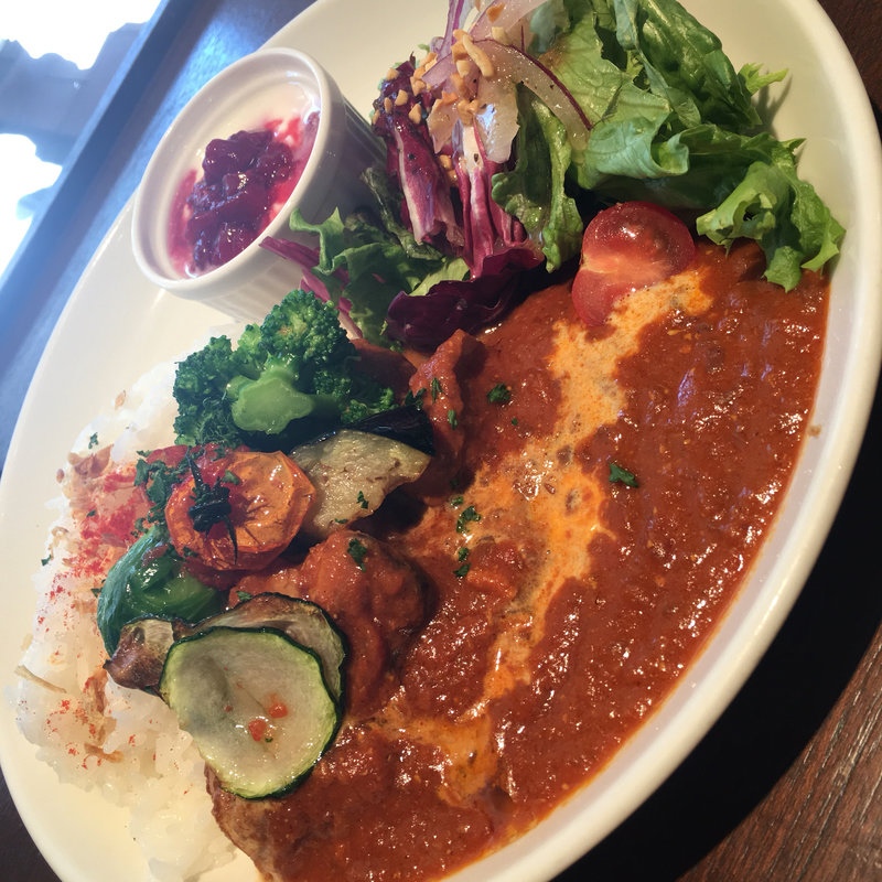 季節野菜のバターチキンカレー(Sign 立川 （サイン）)