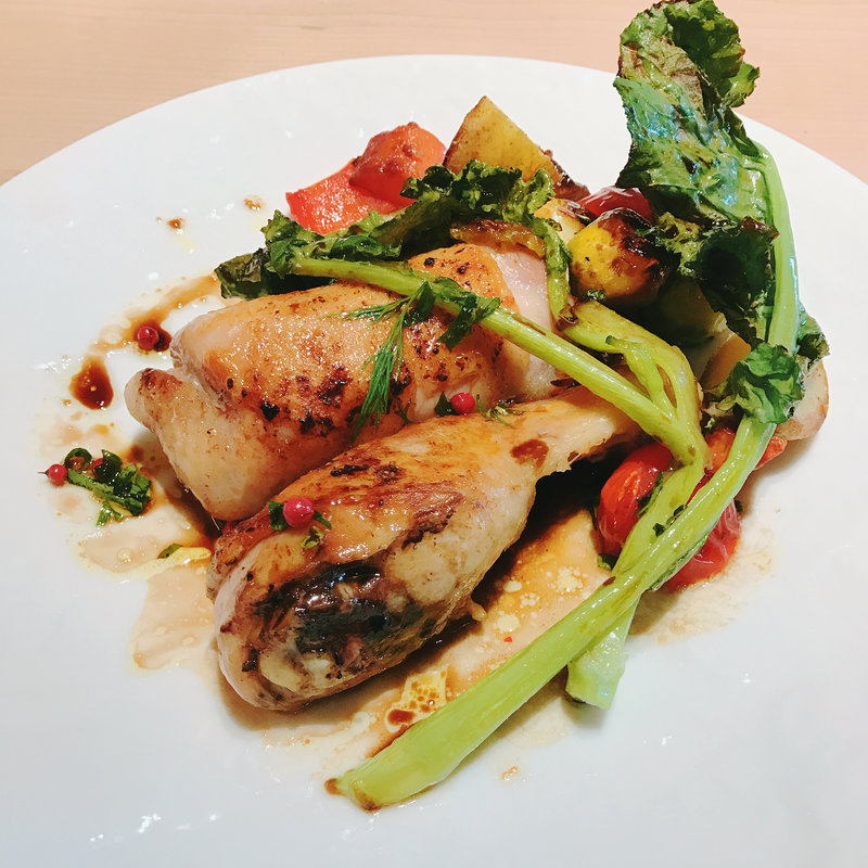 富士高原鶏のコンフィ(bis tris)