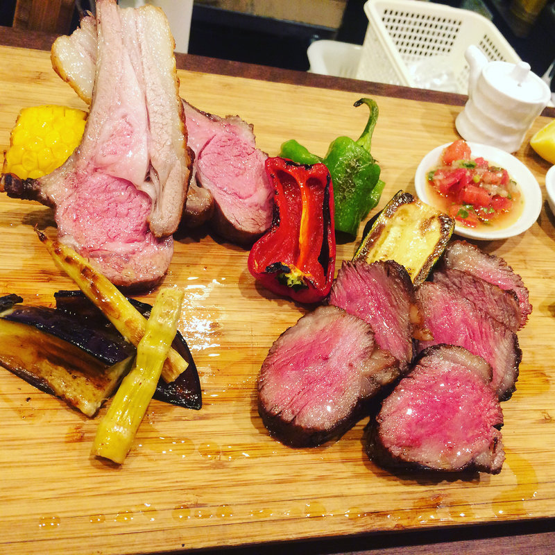 ラムチョップ(肉屋うたがわ)