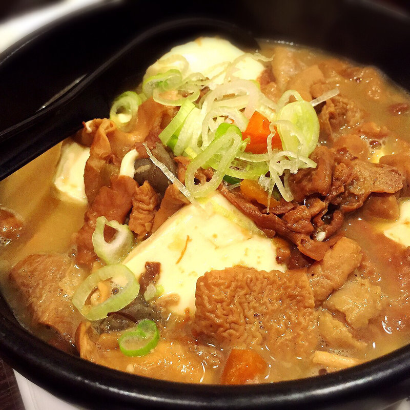 もつ煮込み(もつ焼きばん 中目黒本店)