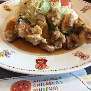 若鶏の竜田揚げ定食(神戸アンパンマンカーニバル王国 )