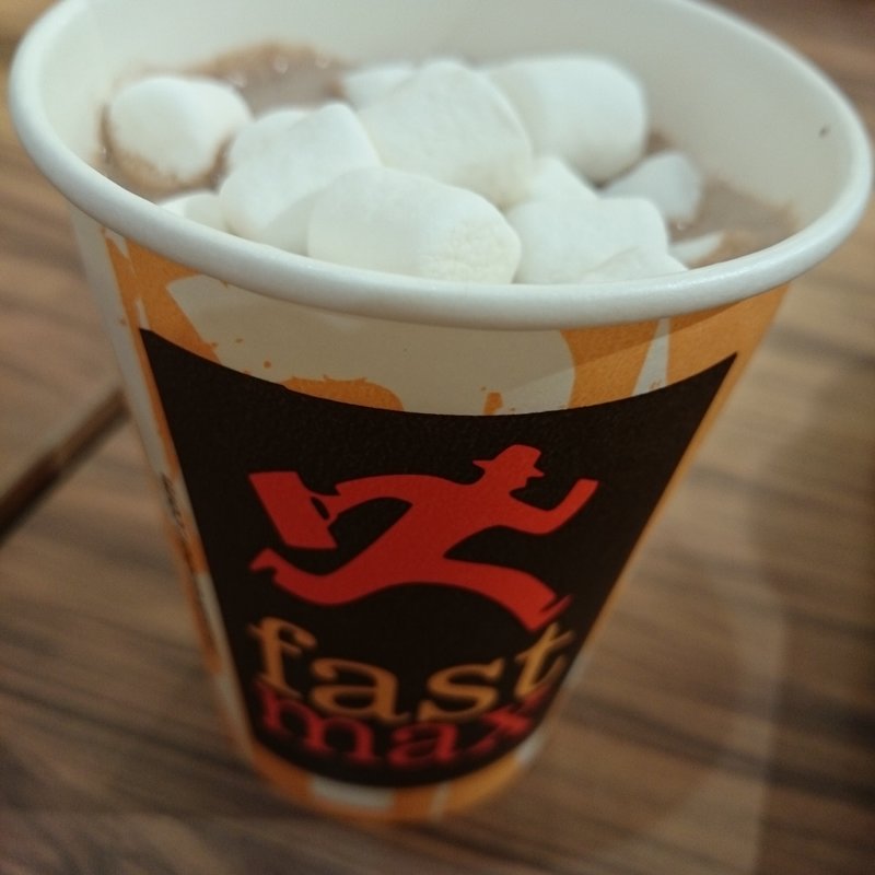 ホットチョコレート(MAX BRENNER BOX CAFÉ & SPACE)