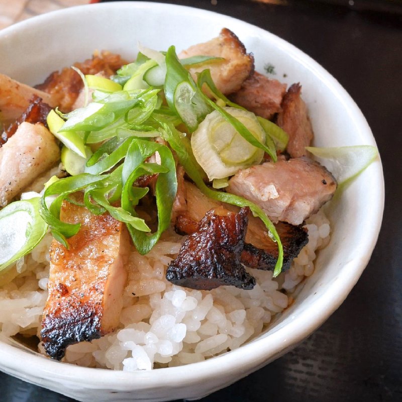 チャーシュー丼(やな蔵 （やなぞう）)