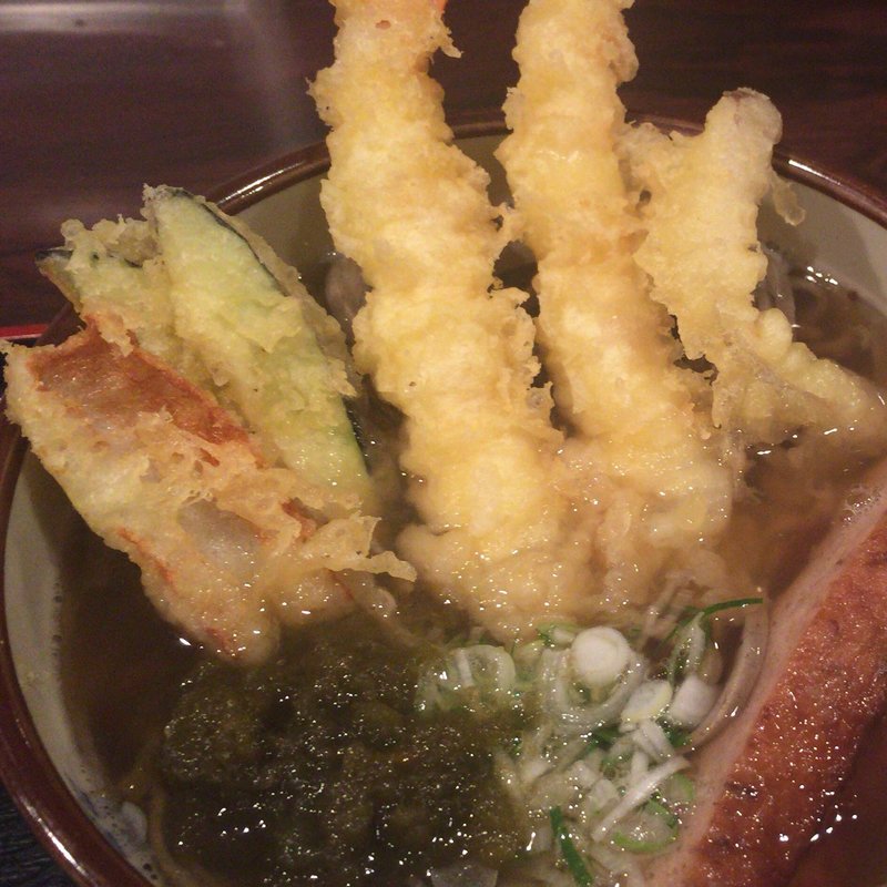 天ぷらそば(渕田家　招福そば)