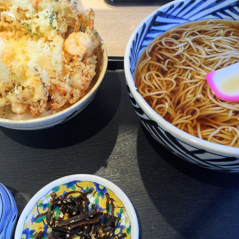 天ぷらそば(手打蕎麦　ばんしゃ )