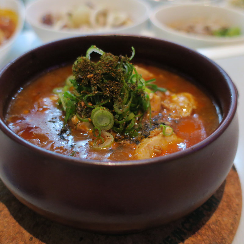 麻婆豆腐(深夜食堂　あそびバー )