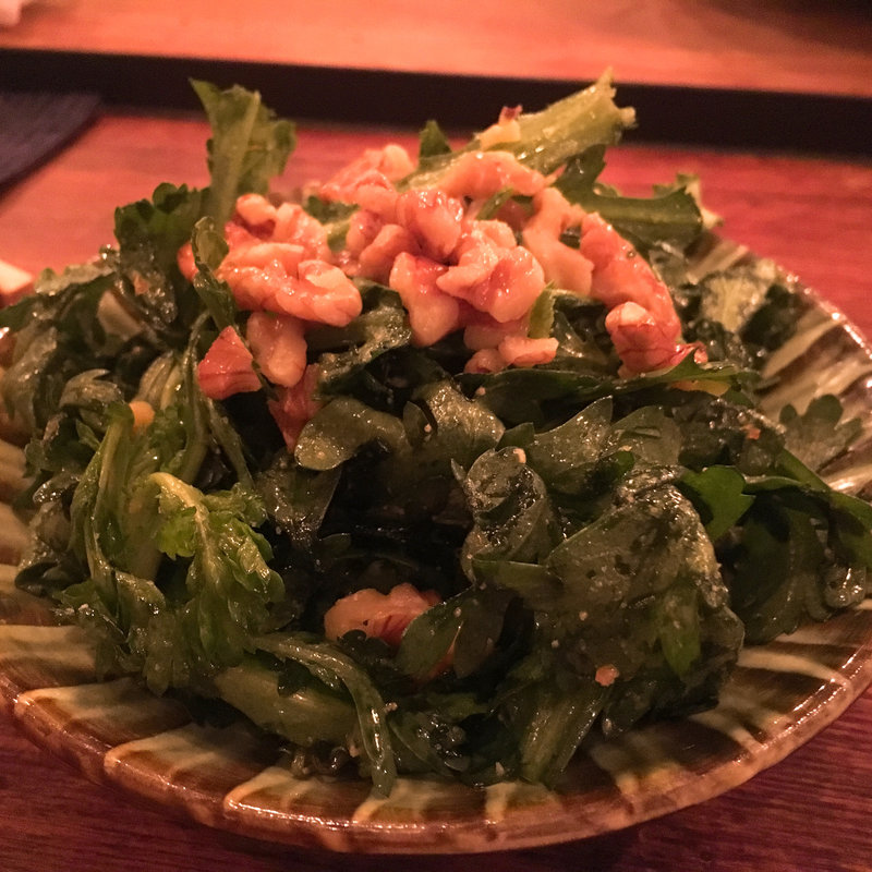 生の春菊と胡桃のナムル(マルサラ飲食店)