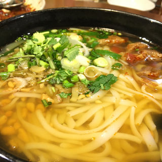 汁米粉麺幅広麺(李湘潭湘菜館)