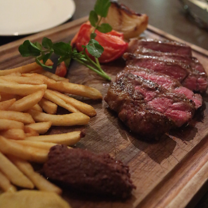 厳選サーロインステーキ(ブルーポイント)