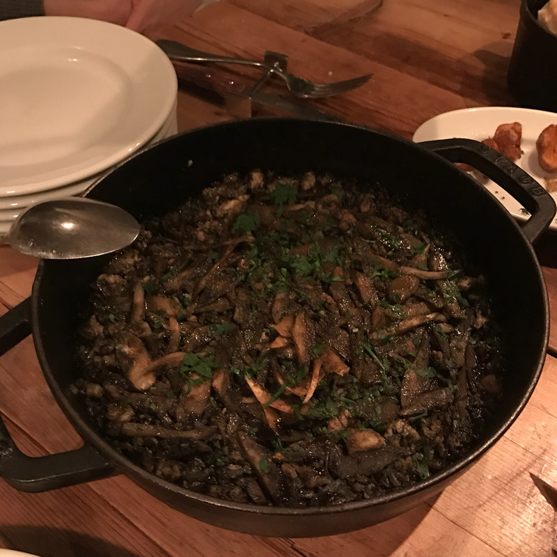 イカスミのパエリア(HOUSE)