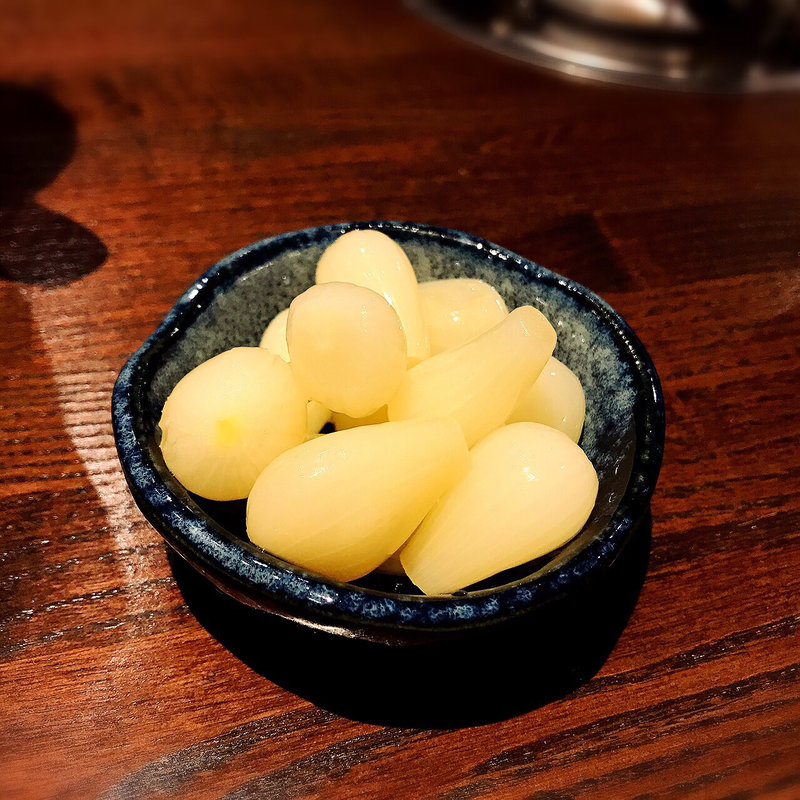 塩らっきょ(炊き肉名人 和牛まる 恵比寿)