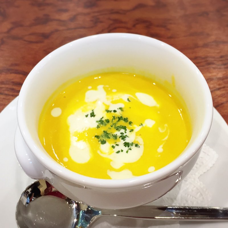 ランチ（カボチャのポタージュ）(Bistro Le Rire(ル・リール))
