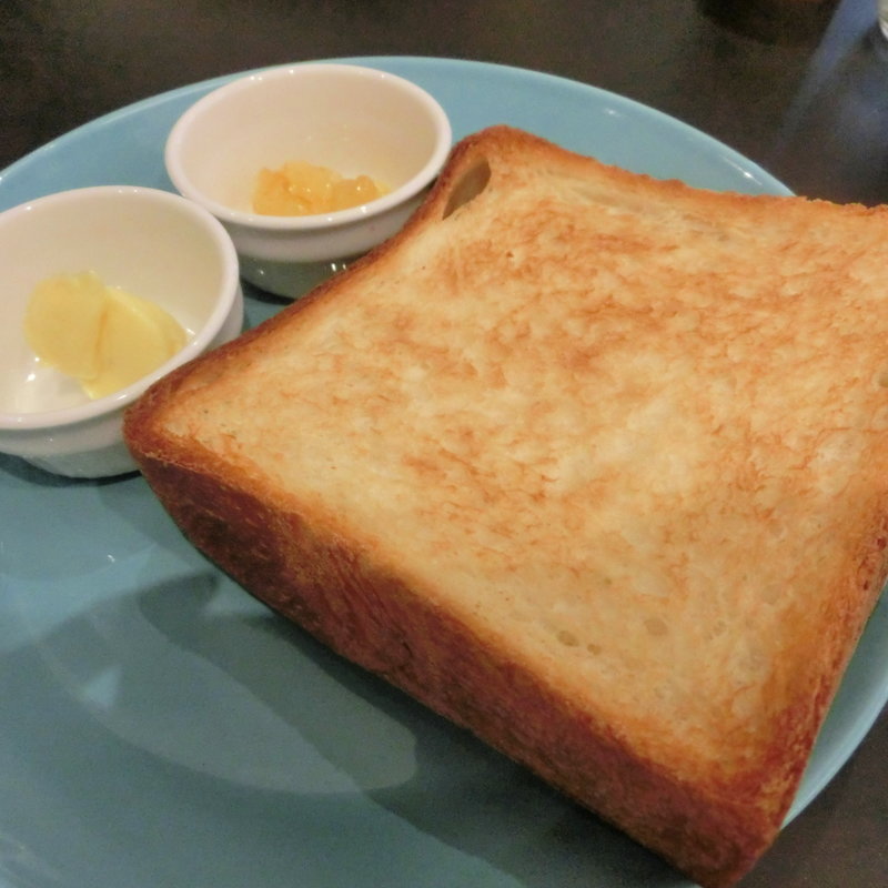CBトースト