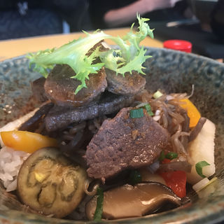 宮崎黒毛和牛 肉丼(ロイヤル デン パオ （Royal Den Pao）)