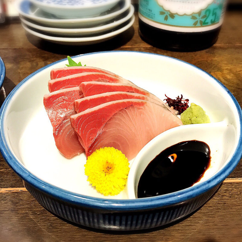 寒ブリの刺身(ここら屋 中目黒店 )