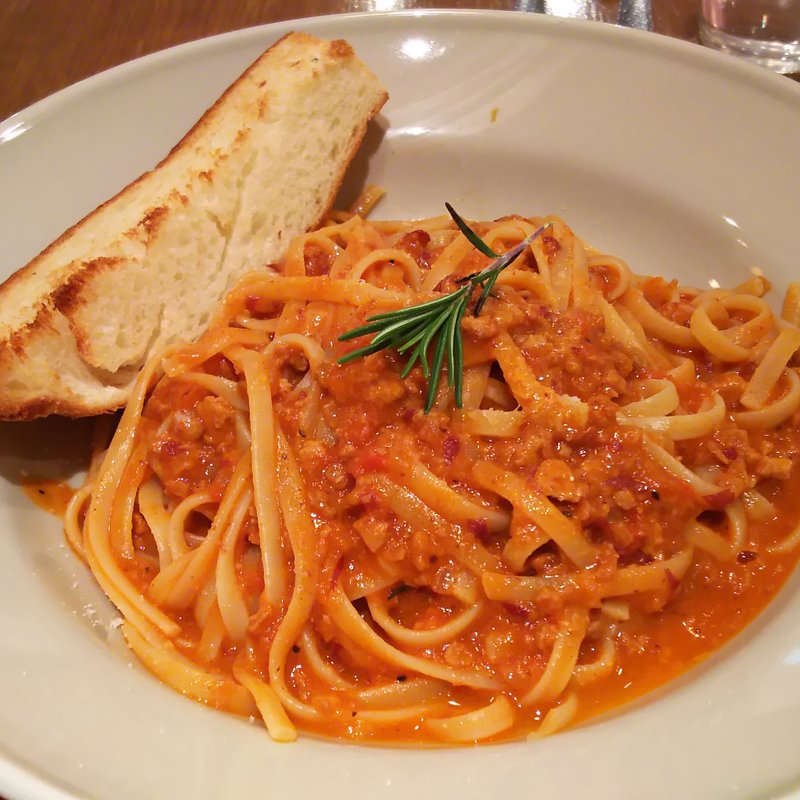 お豆の入ったスパイシーボロネーゼ(クックコープカフェ アトレ川崎店 （COOK COOP CAFE）)