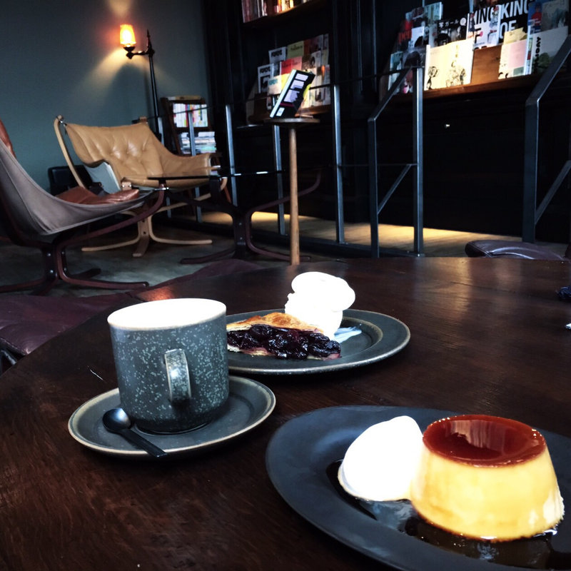 プリン、ダークチェリーパイ(TABiLiON)