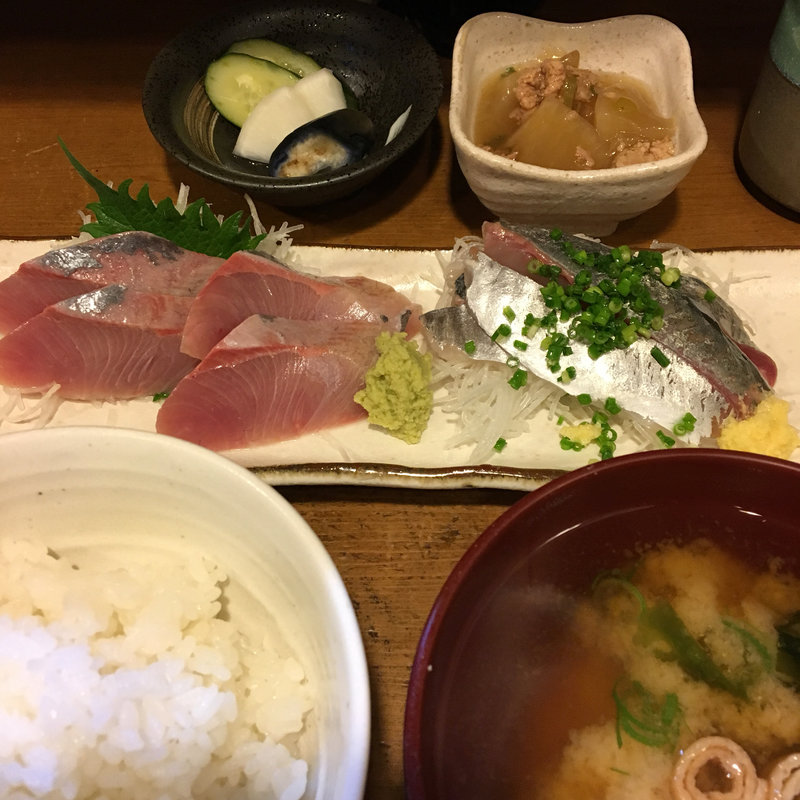 いなだとアジ刺(魚河岸処さより)