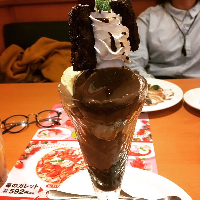 DEVIL'Sブラウニーサンデー(デニーズ東陽町店)