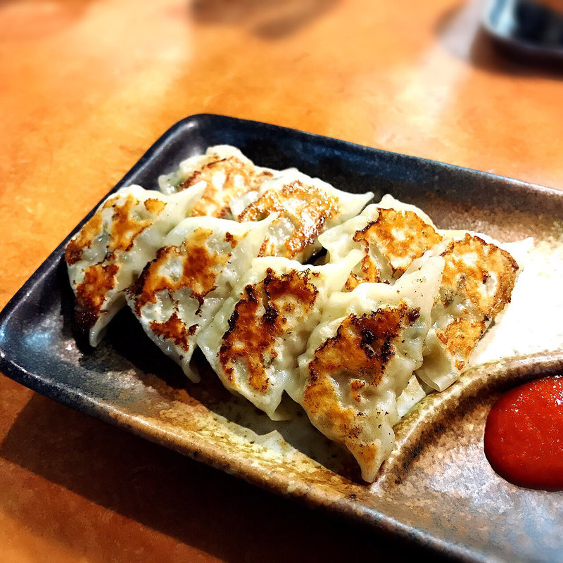 博多一口餃子(わ蔵 中目黒店 )