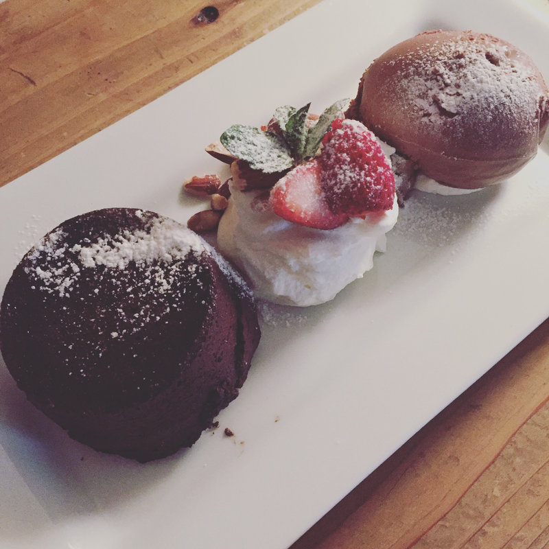 温かいチョコレート(CICADA)