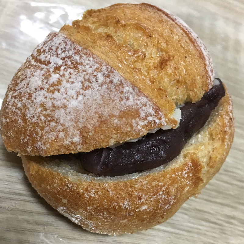 氷砂糖あん練乳バター クッペサンド(ルヴァン・パストリー)