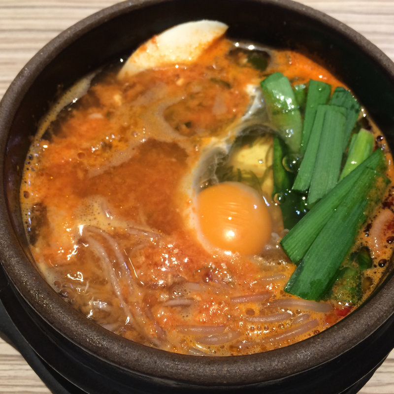 酸辣（サンラー） スンドゥブ (東京純豆腐 横浜ジョイナス店)