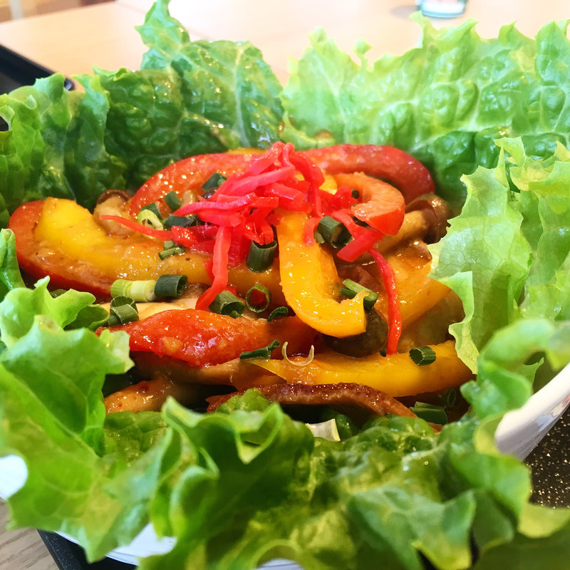 こだわり味噌の姨捨彩り丼。(姨捨SA（上り）フードコート・ショッピング )