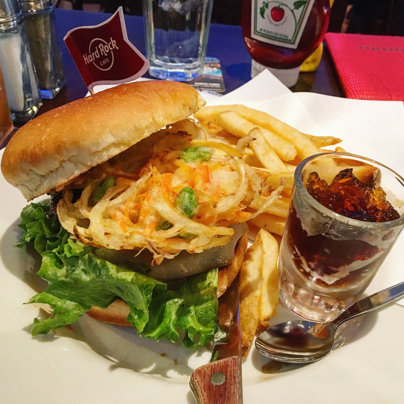 ローカル レジェンダリー(ハードロックカフェ 上野駅 （Hard Rock CAFE）)