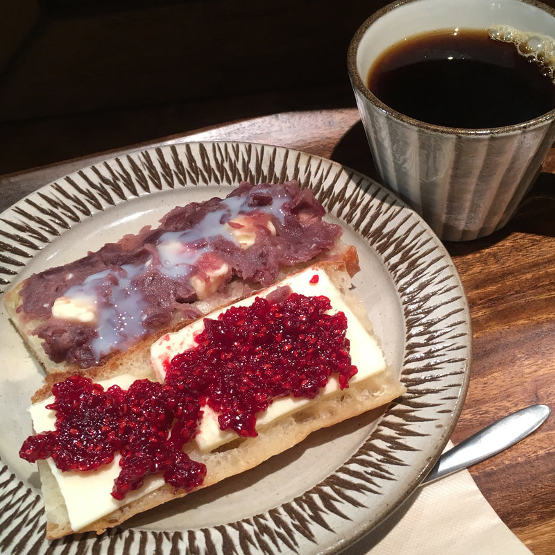 バケットスイーツセット(ロヂウラベーカリー 西新)